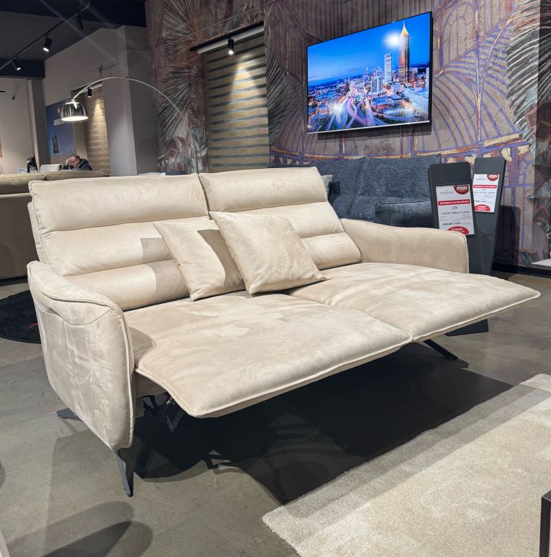 2.750,00€ 1.650,00€ Divano Life