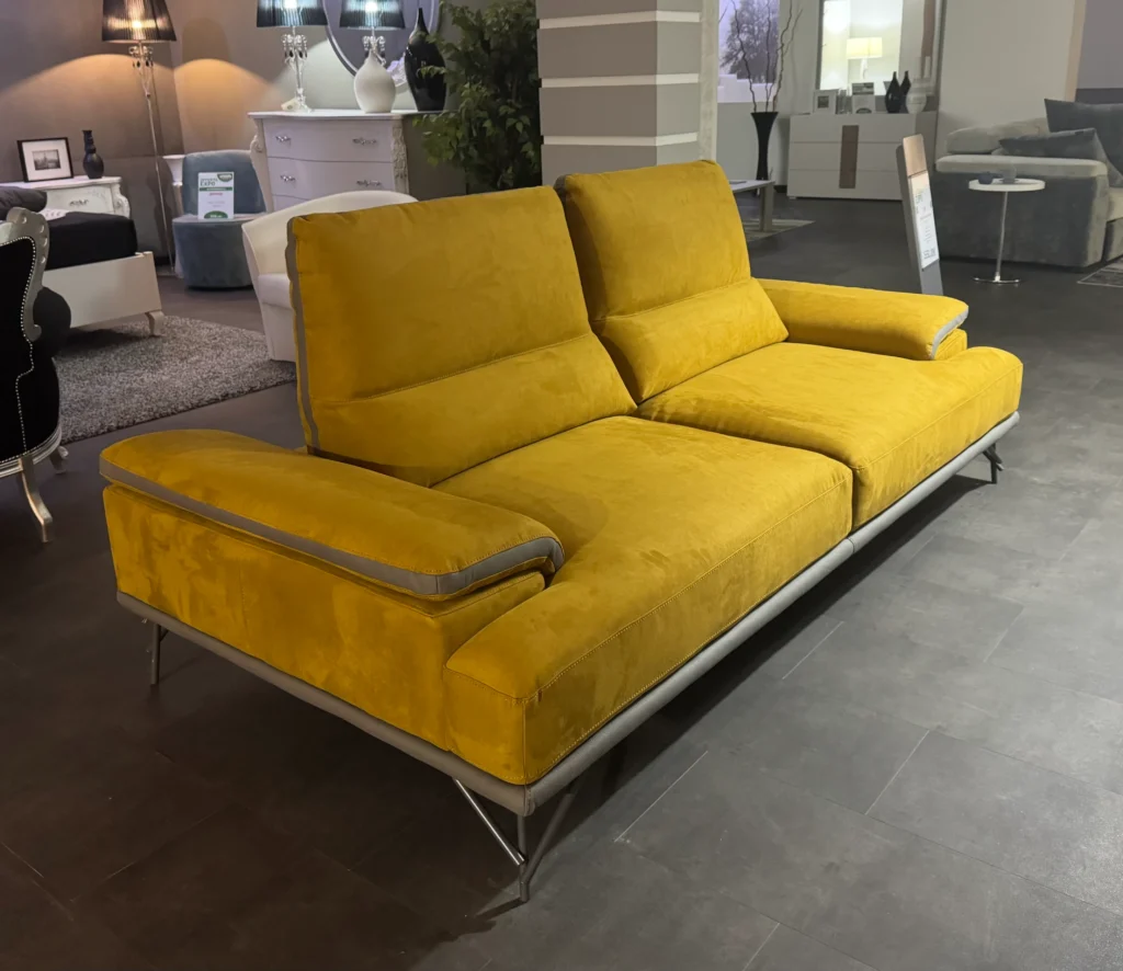 €1.950,00 1.650,00€ Divano Cuborosso Life